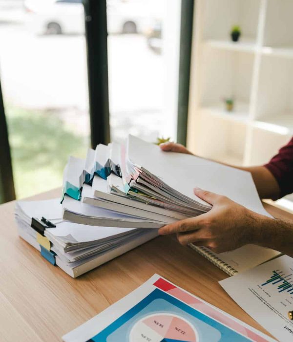 employees-who-work-with-a-lot-of-documents-searchi-2025-06-19-00-00-32-utc (1)